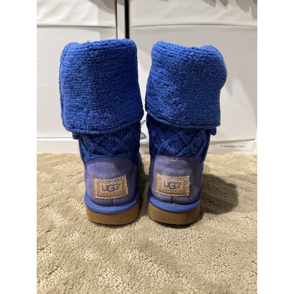 MSRP: $120 ✨ UGG Upcycled Lattice Cardy Butterfly Boots | Youth 4 / Women’s 5 ✨ - Picture 5 of 9